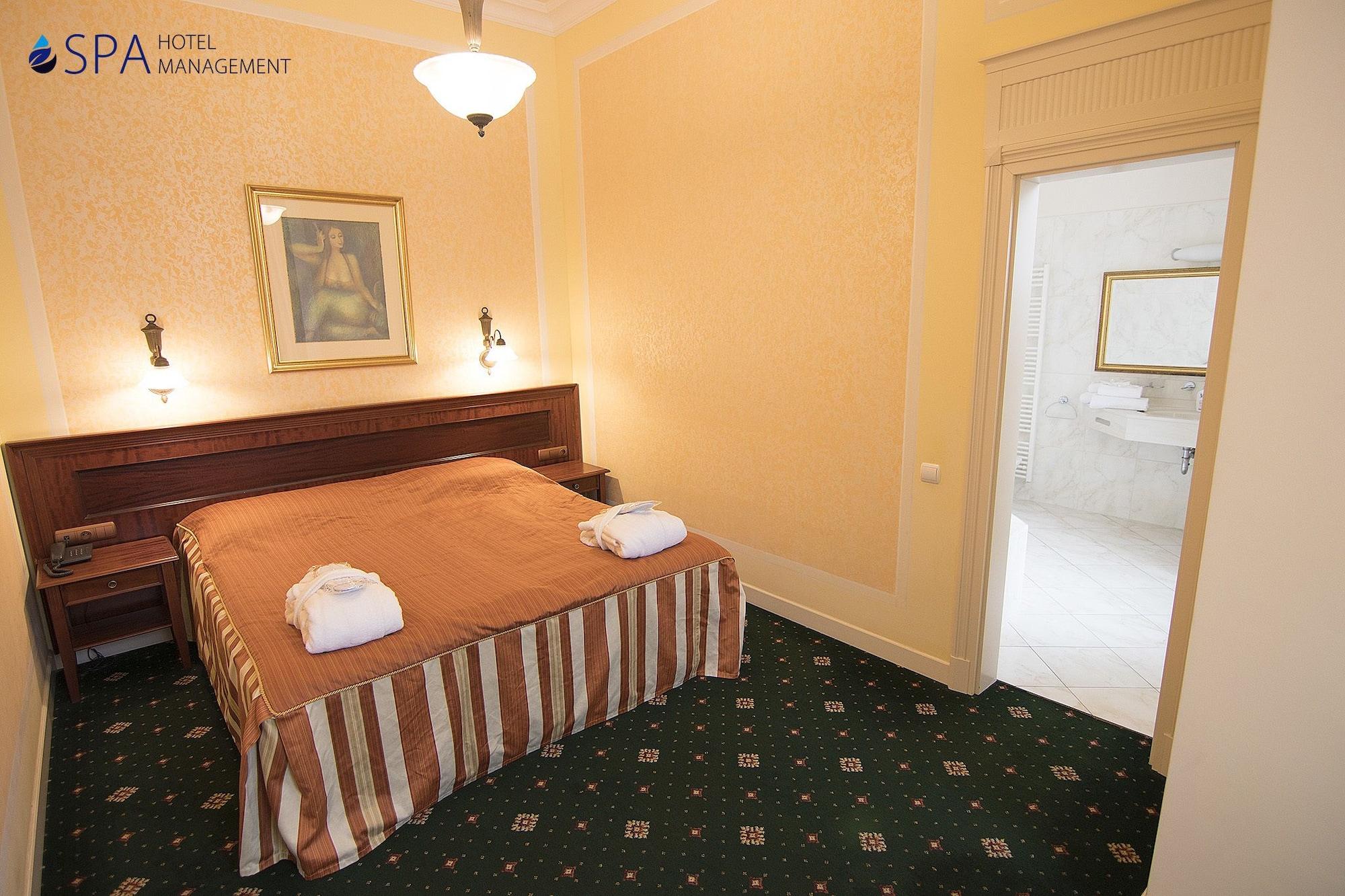 Humboldt Park Hotel & Spa Κάρλοβι Βάρι Εξωτερικό φωτογραφία