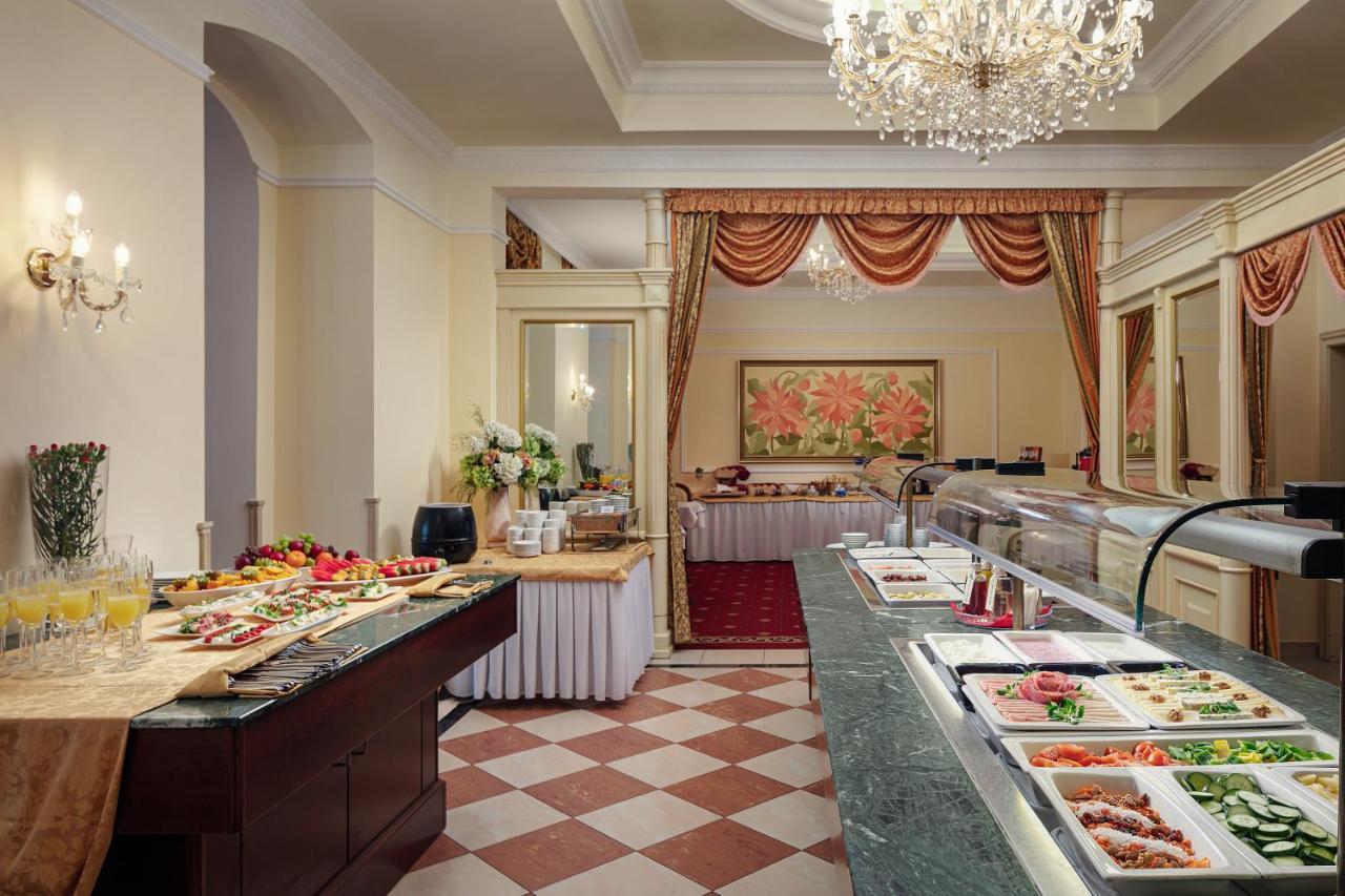 Humboldt Park Hotel & Spa Κάρλοβι Βάρι Εξωτερικό φωτογραφία