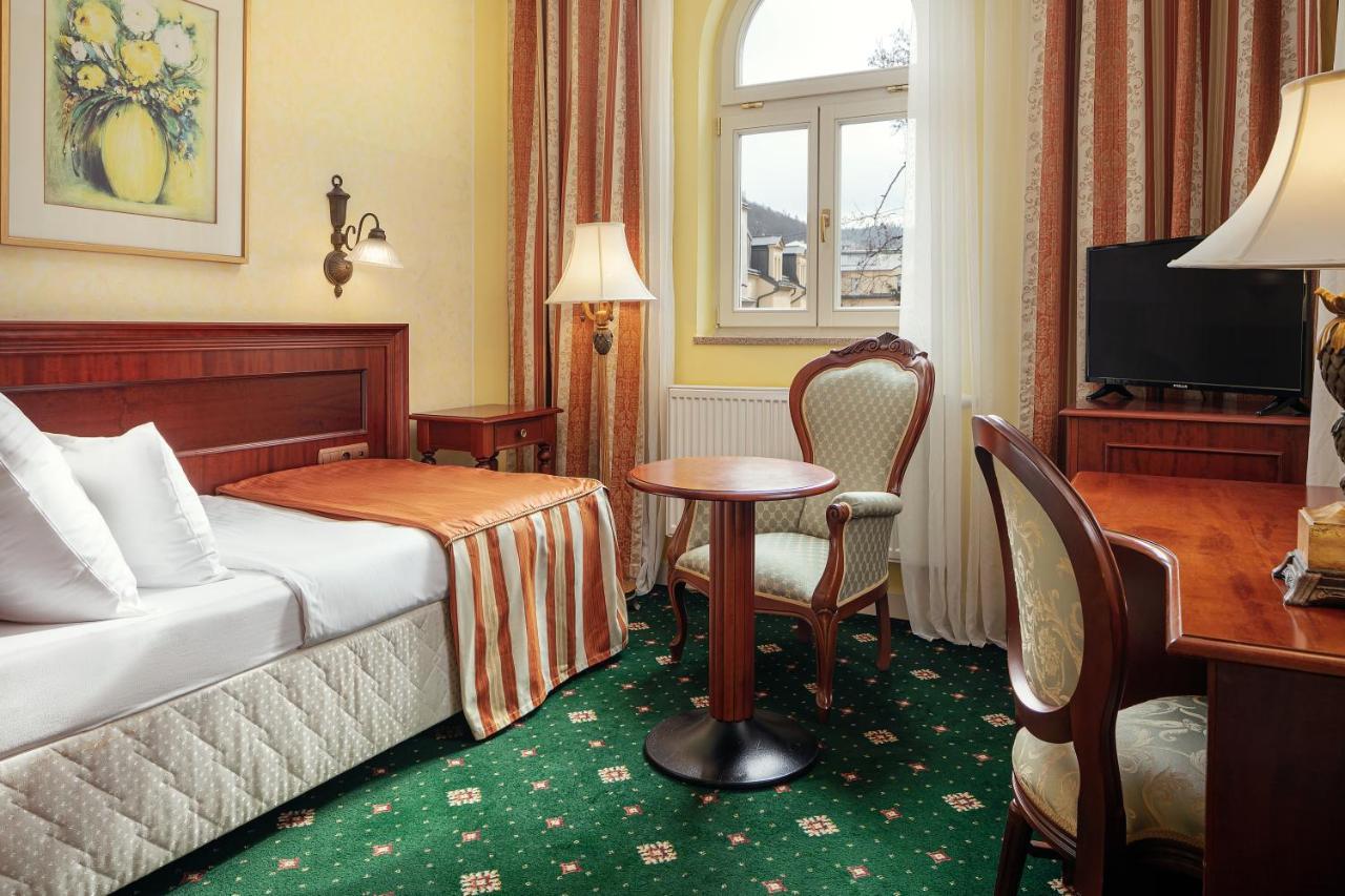Humboldt Park Hotel & Spa Κάρλοβι Βάρι Εξωτερικό φωτογραφία
