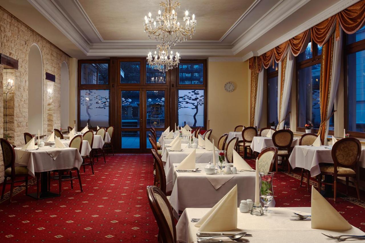 Humboldt Park Hotel & Spa Κάρλοβι Βάρι Εξωτερικό φωτογραφία