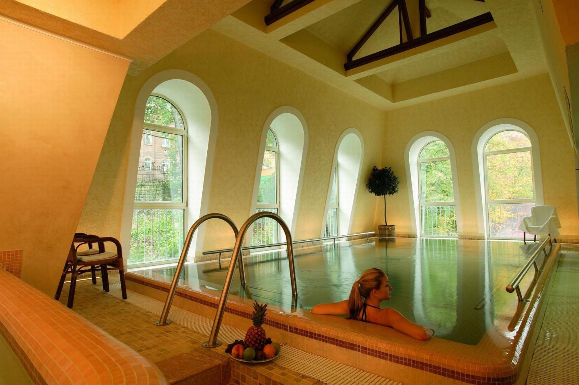 Humboldt Park Hotel & Spa Κάρλοβι Βάρι Εξωτερικό φωτογραφία
